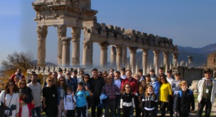 Rotary Kulübü ve İzmir'in Öncülerinden Gençler için İşbirliği!