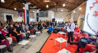 Soyer: “Kadınları şehrin parçası değil, bizzat kendisi olarak görüyorum”