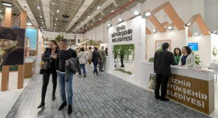 Soyer,  "Travel Turkey İzmir Fuarı Dünya ve Türkiye turizminin rotasını belirleyecek"