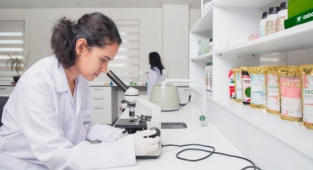 Yerli ve Milli Gübre İzmir'den Dünya'ya İhraç Ediliyor!