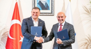 "Acil İzmir" Mobil Uygulaması Türkiye'ye Yayılıyor