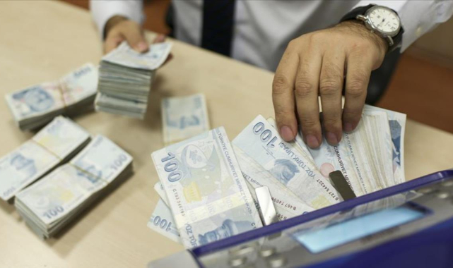 Asgari Ücret Belli Oldu Net:4250 Türk Lirası