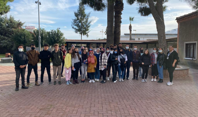 Barınma Desteği Sunulan Üniversitelilere Kent Turları