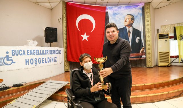 Buca&#039;da Engelsiz Maraton