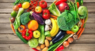 Daha Güçlü Bir Bağışıklık İçin Meyve Ve Balık