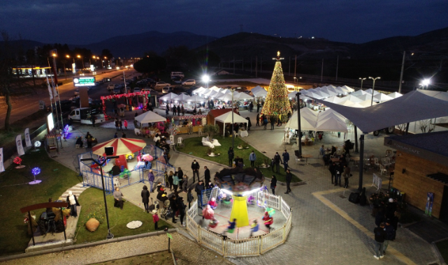 Efes Tarlası Yaşam Köyü’nde Yeni Yıl Panayırı