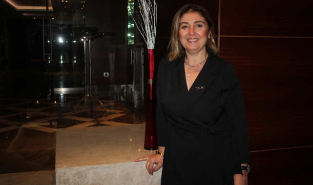 İZİKAD&#039;dan Vefa Gecesi