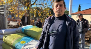 İzmir Büyükşehir Belediyesi Üreticiye İklim Dostu Yem Bitkisi Desteğini Sürdürüyor