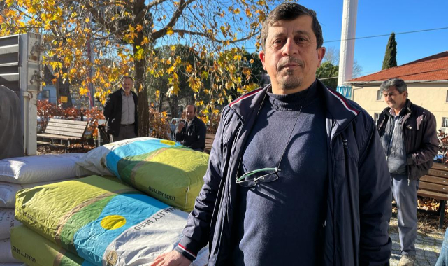 İzmir Büyükşehir Belediyesi Üreticiye İklim Dostu Yem Bitkisi Desteğini Sürdürüyor