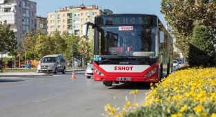 İzmir'de Toplu Ulaşıma Zam, Öğrenciler Muaf Olacak
