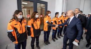 İzmir'den Örnek Güçbirliği