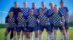 Kadın Futbol Takımı Konak’a 3 Puanla Döndü