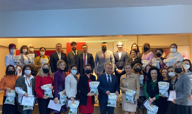 Karşıyaka’da Balkonlar Yeşillenecek