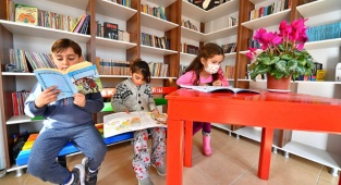 Muhtarlık Ofisleri Mini Kütüphaneye Dönüştürüldü
