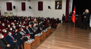 Narkotik Seminerine Karabağlar'dan Yoğun İlgi