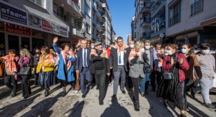 Seferihisar'da Turuncu Şenlik