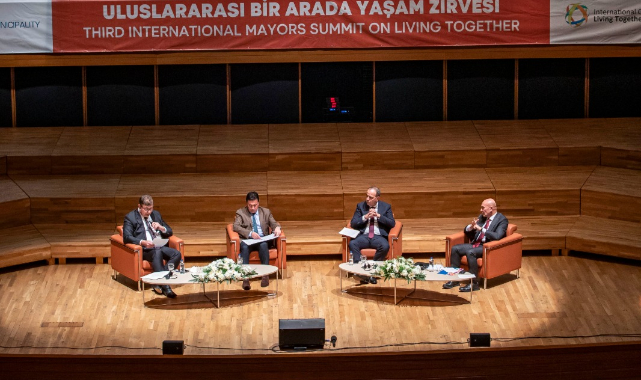 Soyer: “Bu Hikaye Yerelden Değişecek”