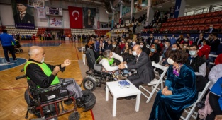 Tunç Soyer: “Engelsiz Bir İzmir İnşa Etmek Bizim Asli Görevimiz”