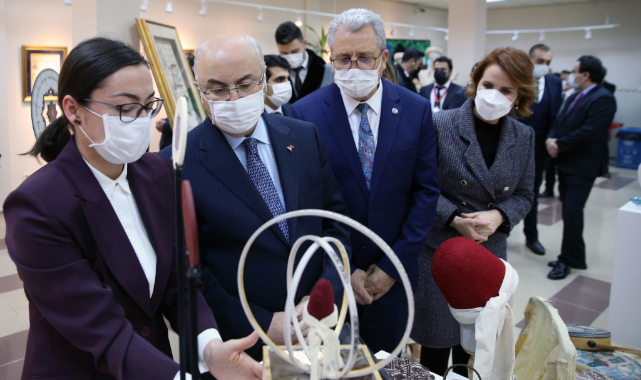 Vali Köşger, “Ülkemiz İhtiyaç Duyan Herkesi Bağrına Basmıştır”