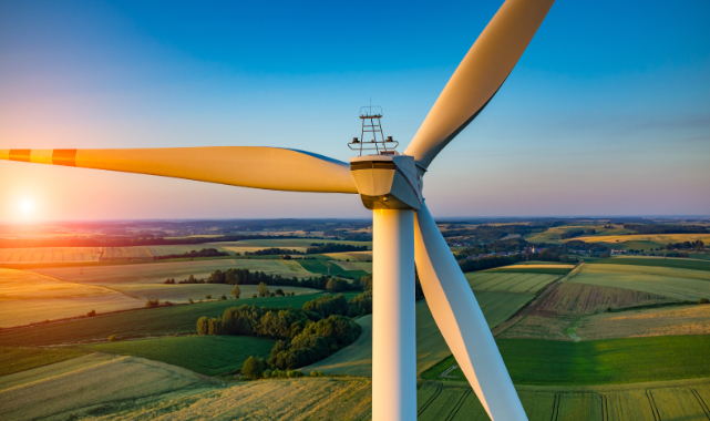 12 Milyon Hanenin Elektiriği Rüzgardan Geliyor