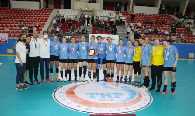 2021 İzmir’in “Altın” Yılı Oldu