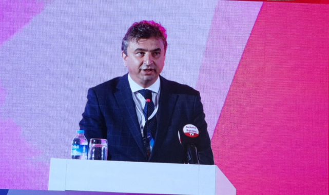 Başkan Soyer,  Bakanlık Mevzuatına Takıldı