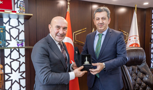 Başkan Soyer’den Başsavcı Öztürk’e Ziyaret