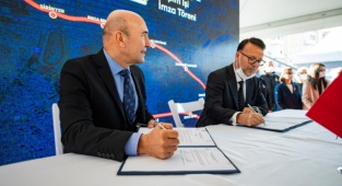 Buca Metrosu’nun Yapım Sözleşmesi İmzalandı