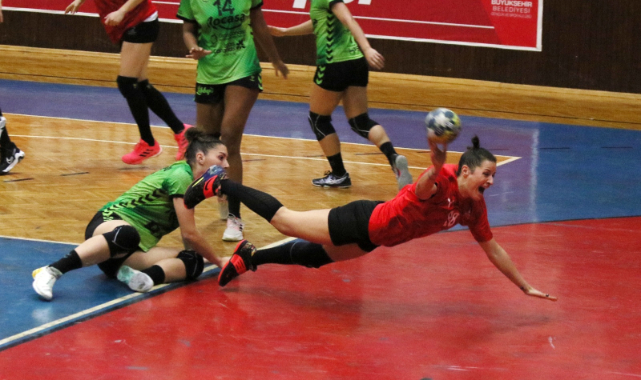 Büyükşehir Umutları İkinci Maça Taşıdı