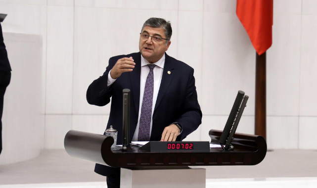 CHP’li Sındır, “AKP iktidarı İzmir’i Sevmiyor!”