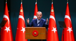 Cumhurbaşkanı Erdoğan: "Hiçbir Emeklimiz 2 Bin 500 TL'nin Altında Maaş Almayacak"