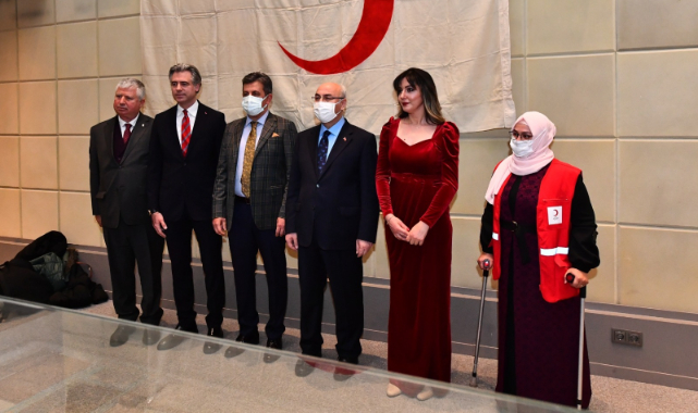 Hilal-i Ahmer’de 154 Yıl Sergisi Türkiye’de İlk Defa İzmir’de