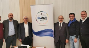 İzmir Tanıtım Ofisleri Başkanları Berlin’de Toplandı