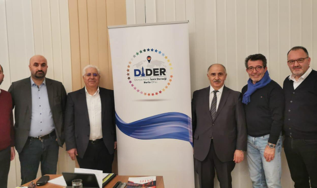 İzmir Tanıtım Ofisleri Başkanları Berlin’de Toplandı