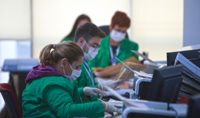 Karabağlar Belediyesi&#039;nde Dijital Devrim!