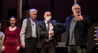 Memleketimden İnsan Manzaraları İzmir’de Sahnelendi