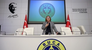 Sosyal Medyadan Uzaklaşın, Çocuklarınızla Kulak Verin