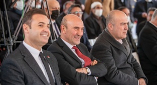 Soyer: Önümüze Konan Tüm Engelleri Aşıyoruz