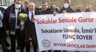 Soyer, Seyyar Satıcılara Başsağlığı Diledi