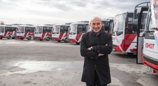 Toplu Ulaşıma 22 Midibüs Daha İzmir’e Yeni Yılın İlk Hediyesi