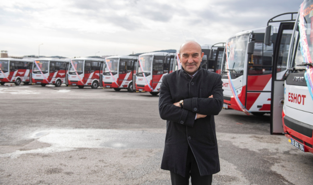 Toplu Ulaşıma 22 Midibüs Daha İzmir’e Yeni Yılın İlk Hediyesi