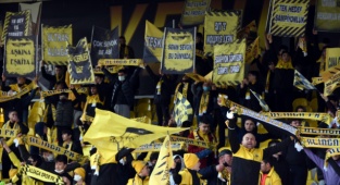 Aliağaspor FK, İzmirspor'u Puansız Gönderdi