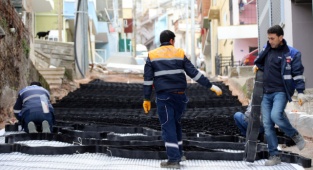 Bayraklı'nın Yollarına 'Modern' Sistem