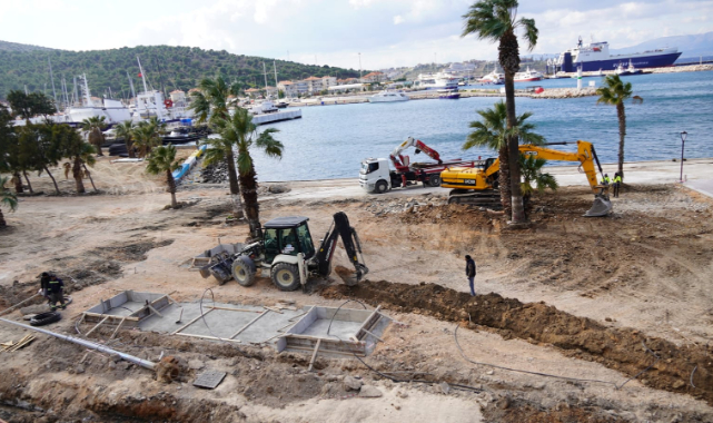 Cumhuriyet Meydanı Çeşmeliler&#039;in ve Turizmin Kalbi Olacak