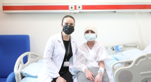 DEÜ, Yurt Dışından Gelen Hastalara da Şifa Oluyor