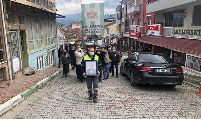 Eski Beydağ Belediye Başkanı Enver Kırcan İçin Belediye Önünde Tören Düzenlendi