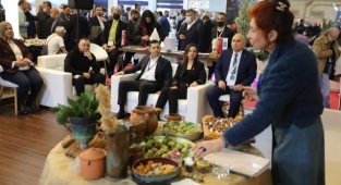 İmamoğlu’ndan “Efes Bizimdir” Kampanyasına Destek