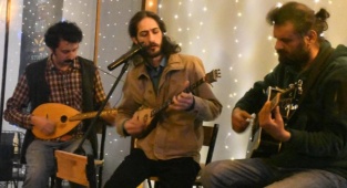 İzmir'de 'Rebetiko' Coşkusu Yaşanıyor