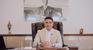 İzmir’in Parlayan Yıldızı: Menderes