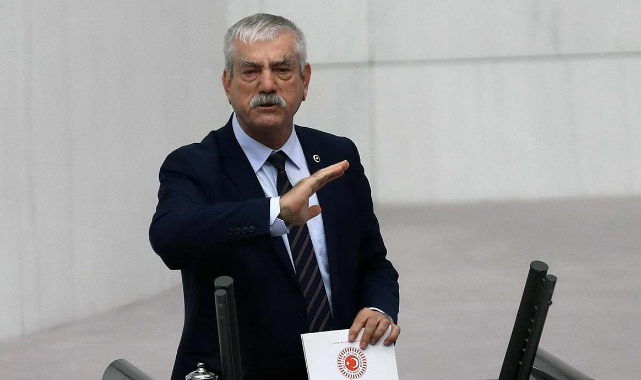 Kani Beko: &#039;Saray&#039;dan İzmir&#039;in Yatırım Projelerine Kaynak Yok&#039;